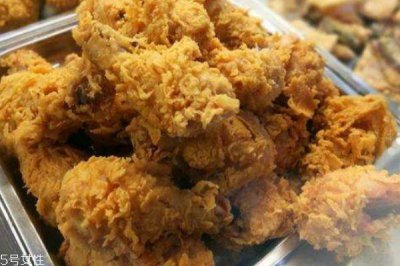 ​炸鸡要怎么做呢 炸鸡的热量是多少呢