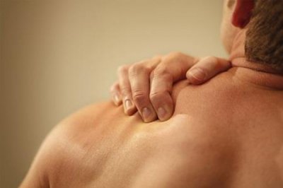 ​肩背部疼痛怎么办?肩背锻炼疗效好