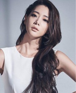 ​她是亚洲第一美女，出道多年零绯闻，32岁仍单身，原因竟是这个
