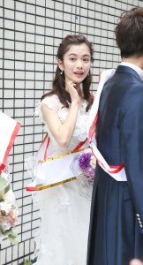 ​19岁美女当选“东大小姐” 来自全日本最难考学科 靠演小品走红