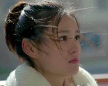 ​《深海利剑》热播 网友微博喊话王佳宇“社会我夏姐”