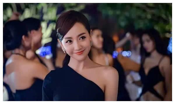 《沙海》37岁的杨蓉和吴磊搭戏不尴尬？今天我才知道她有多矮