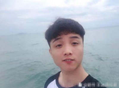 ​RNG中野双排，karsa送飞机搞事，小龙堡：卡萨别看了，学不会！
