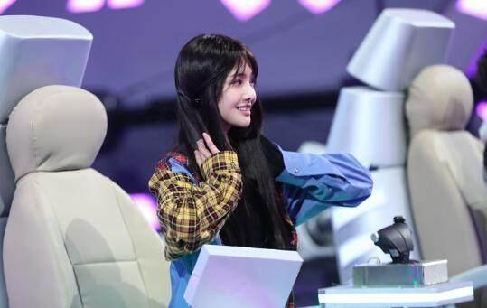 郑爽：为什么受伤的总是我，网友却都说还我小仙女
