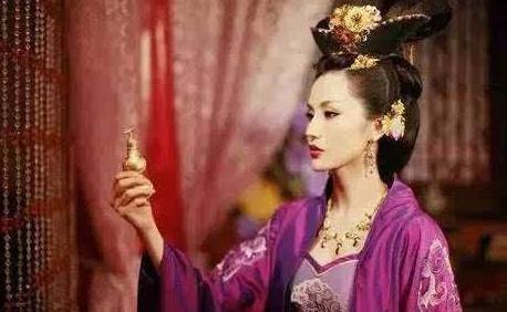 醋坛子“独孤皇后”，为什么能容忍杨坚宠幸宣华夫人？