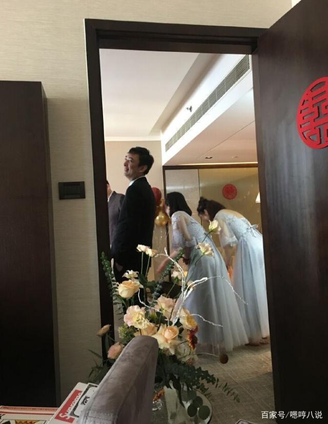 王思聪再当伴郎，伴娘害羞到不敢看他，王思聪细节展现好教养