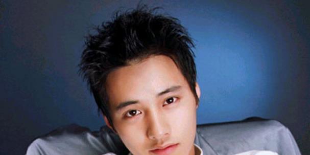 韩国70后“大叔”男星，权相佑很有魅力，元彬有型又帅气
