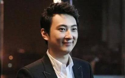 王思聪放弃网红竟为了追马化腾女儿？网友：思聪屈服于商业联姻！