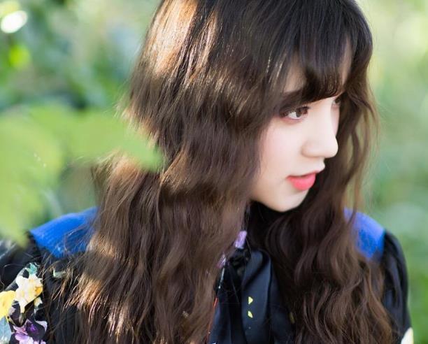 宋雨琦虽然腿粗，可是她却拥有众多人都羡慕的腰，“炫富少女”
