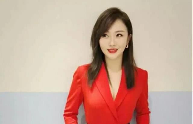 潘长江女儿照片曝光，婚后变化太离谱，如今36岁连水果都不敢吃