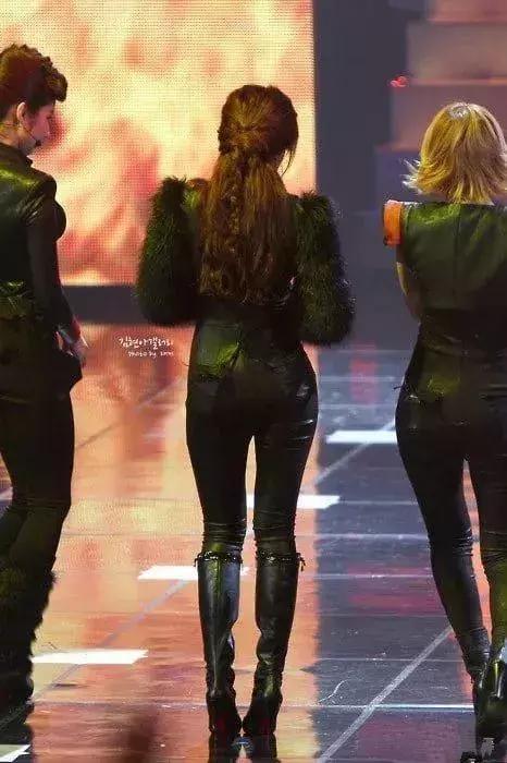 韩国女星比例超绝，脸小腿长视觉增高10cm