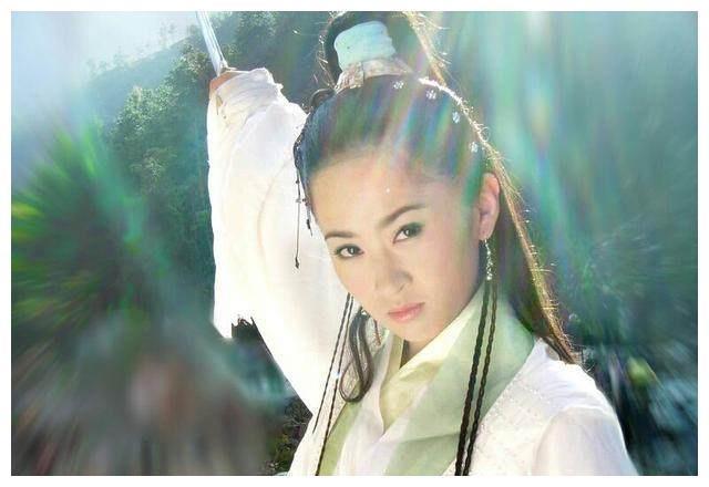 还记得五仙女杨蕊吗？她已经结婚生子了，老公是他！
