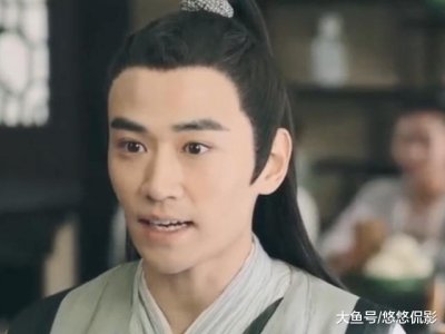 ​倚天屠龙记：宋青书初学降龙十八掌，挑战张无忌，被其一招打残了