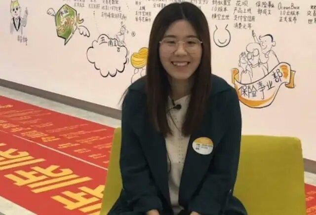 还记得支付宝中一亿的锦鲤女孩吗？如今现状曝光，网友：我酸了！