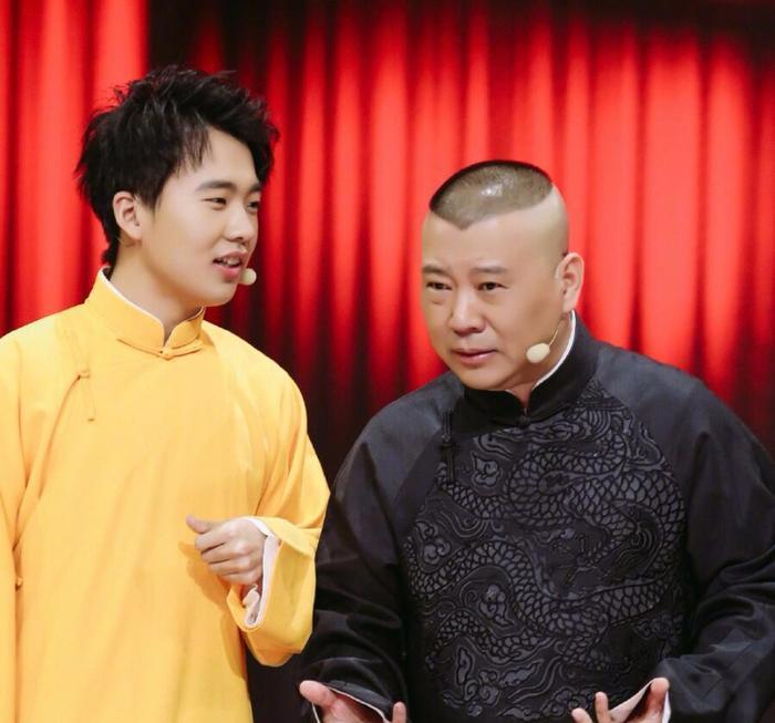 郭德纲亲自带儿子上《快本》，网友：这次不火也不行了!