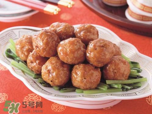 撒尿牛丸热量高吗？一个撒尿牛丸热量
