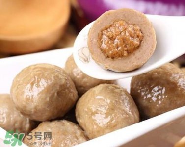 ​撒尿牛丸热量高吗？一个撒尿牛丸热量