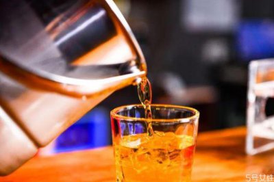 ​可乐桶用什么威士忌 可乐桶用什么洋酒兑什么