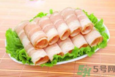 ​培根是什么肉？培根是熏肉吗？