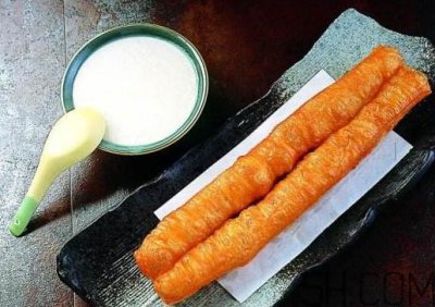 ​油条可以和牛奶一起吃吗？油条和牛奶能一起吃吗？