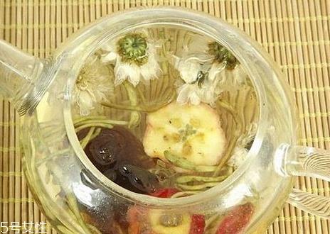 甘草和金银花可以一起喝吗 