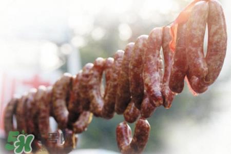 什么人不适合吃腊味？腊味食品四类人更应少吃