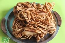 馓子里为什么要放明矾？馓子里有明矾吗？