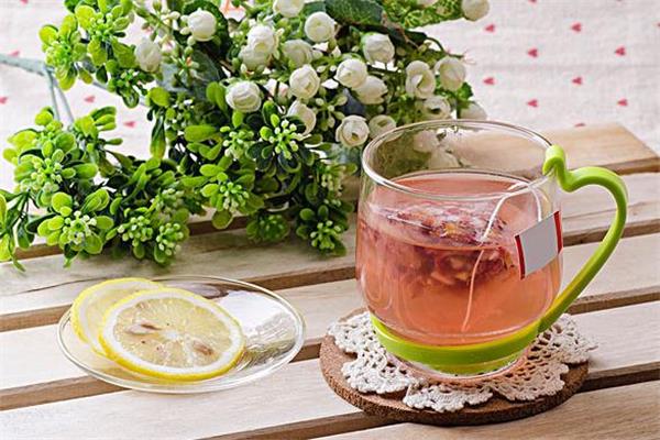 玫瑰柠檬茶什么时候喝最好 玫瑰柠檬茶适合夏天喝吗