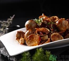 蚬子黑色东西是什么？蚬子肉里面黑色的东西能吃吗？