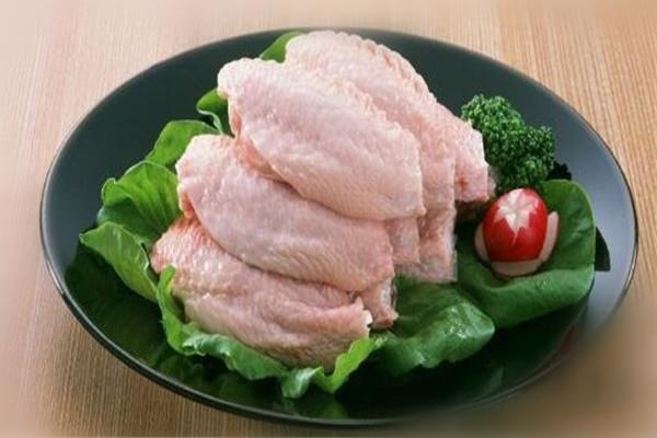 鸡翅可以腌制一晚上吗 鸡翅的做法