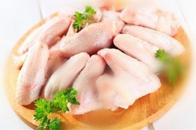 ​鸡翅可以腌制一晚上吗 鸡翅的做法