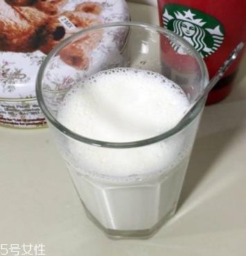 蓝胖子奶粉甜吗？鲜奶滋味的蓝胖子