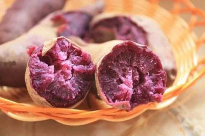 ​为什么有点紫薯颜色很深 紫薯面包怎么做