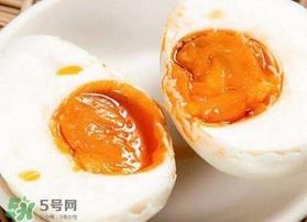 咸鸭蛋为什么会出油？咸鸭蛋为什么有油