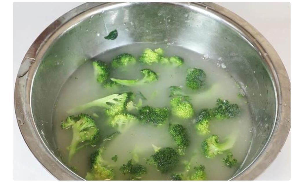 西兰花里的虫子怎么办 一招清洗虫卵全出来
