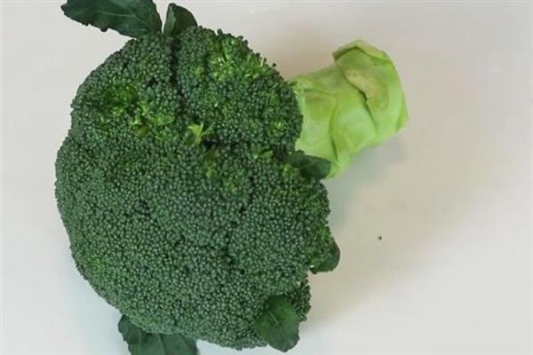 西兰花里的虫子怎么办 一招清洗虫卵全出来