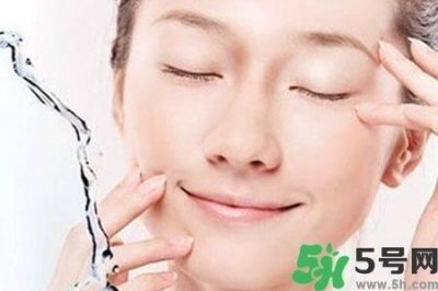 ​补水面膜怎么选择？补水的面膜可以天天敷吗？