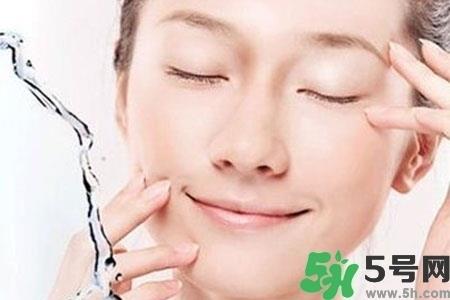 补水面膜怎么选择？补水的面膜可以天天敷吗？