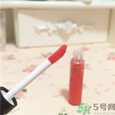 kiko双头唇彩怎么用?kiko双头液体唇膏使用方法