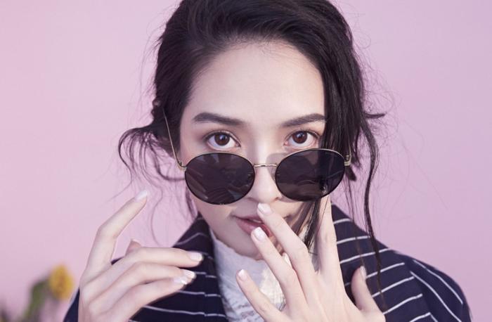 向太圆梦了？向佐郭碧婷甜蜜牵手疑恋情曝光，男方回应意味深长