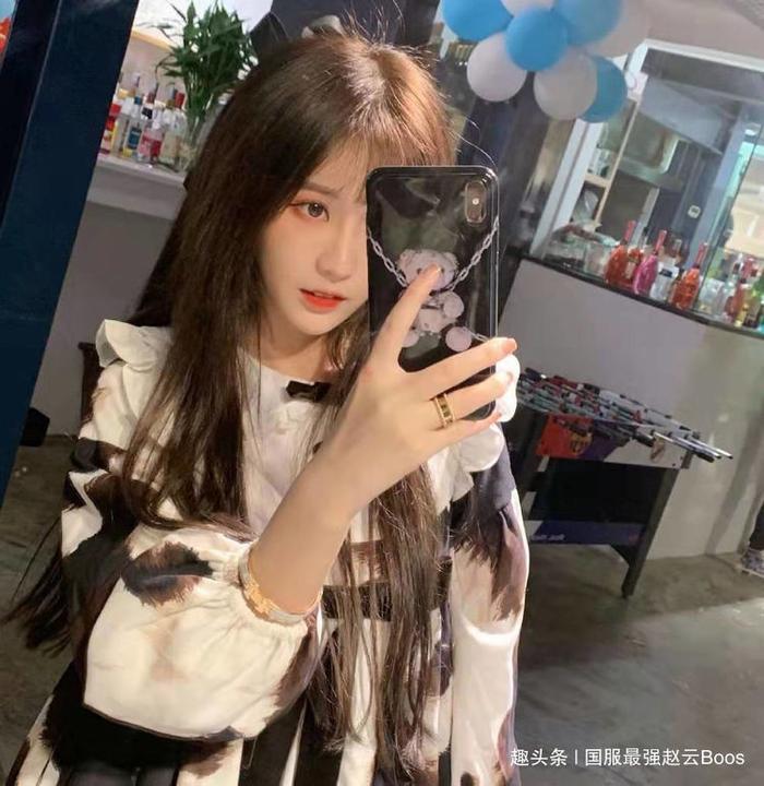 杨清柠的前任男友被吐槽是“渣男”？网友：换我一定会报警！