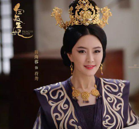 扒扒《白发》里的三大戏骨，跟陆毅传过绯闻的她演罗云熙母亲