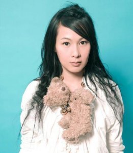 ​带你欣赏刘若英美图，迷人好身材魅力无限，典雅气质十足