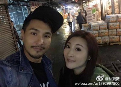 ​林峰堂妹林夏薇和陈晓是同班同学，一看她老公的颜值就知道是真爱