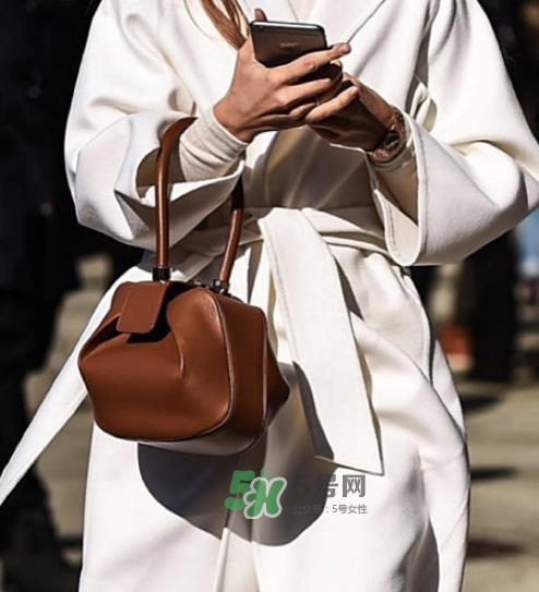 gabriela hearst nina bag怎么买？gabriela hearst包包在哪里买？
