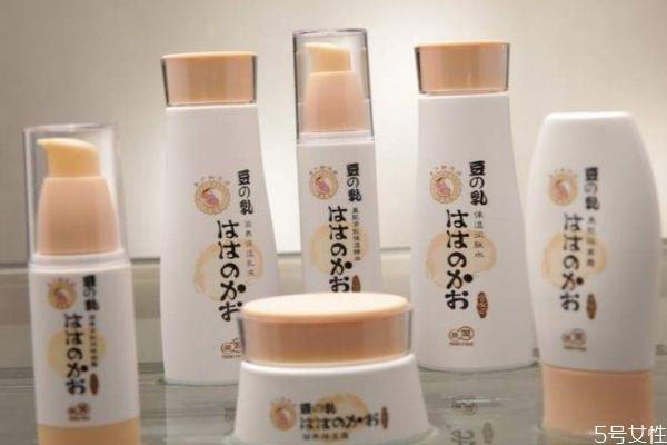 孕妇可以用补水的护肤品吗 孕妇可以用的大牌护肤品