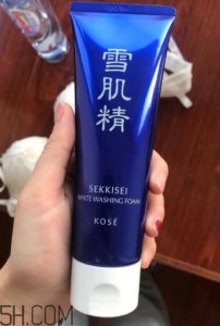 ​雪肌精洗面奶哪款适合敏感皮？哪款适合干皮？