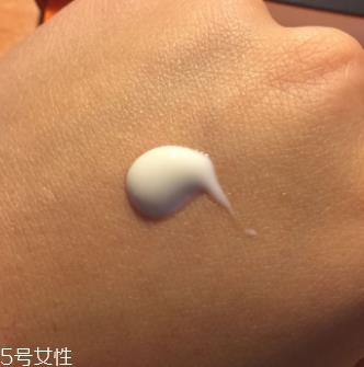 怡丽丝尔金管银管区别 资生堂elixir金管银管防晒比较