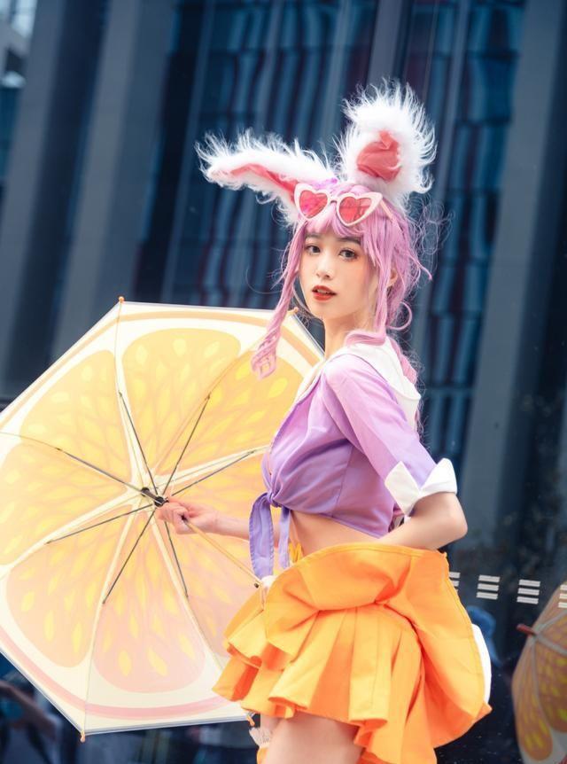 王者荣耀：峡谷六美之公孙离蜜橘之夏cosplay，堪比四大美女！