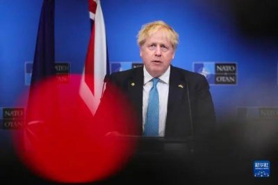 ​英国首相约翰逊，算是“有尊严地离开”吗？